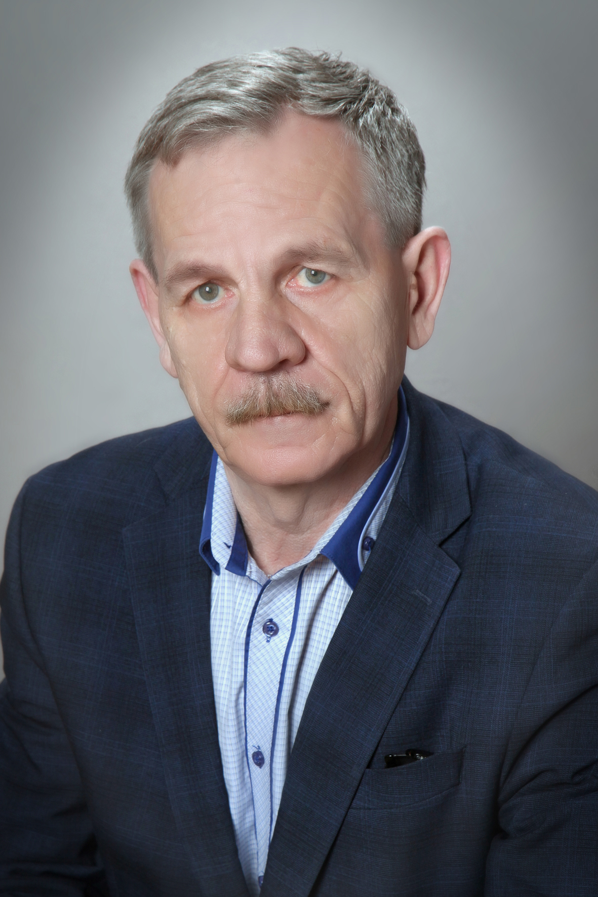 Корнеев Владимир Александрович.